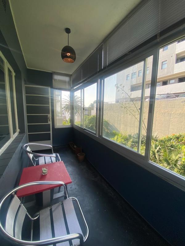 To Let 1 Bedroom Property for Rent in Sea Point Western Cape